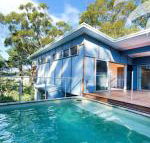 Akama - Accommodation VIC