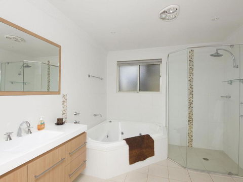 Sunset At Sandbar - Accommodation VIC 5