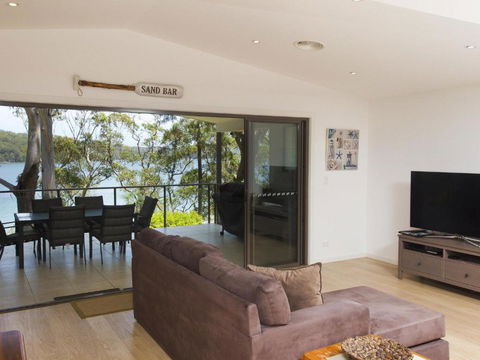 Sunset At Sandbar - Accommodation VIC 1