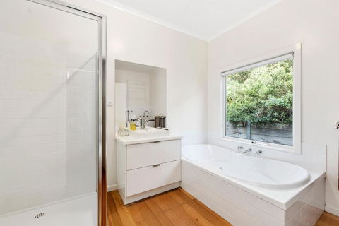 Rivernook Cottage - Accommodation VIC 6