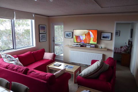 Snowflake 14 - Accommodation VIC 6