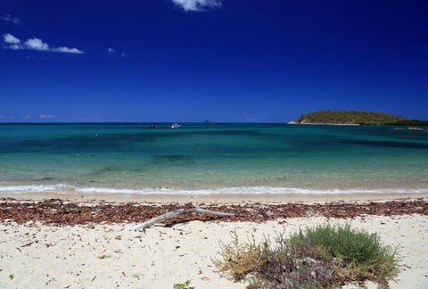 Hydeaway Retreat Beach House Hydeaway Bay - Accommodation VIC 2