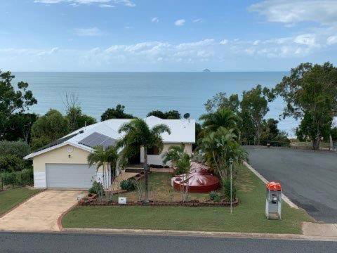Hydeaway Retreat Beach House Hydeaway Bay - Accommodation VIC 1
