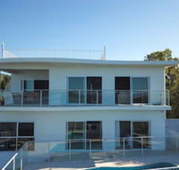 Panoramic Paradise on Shute