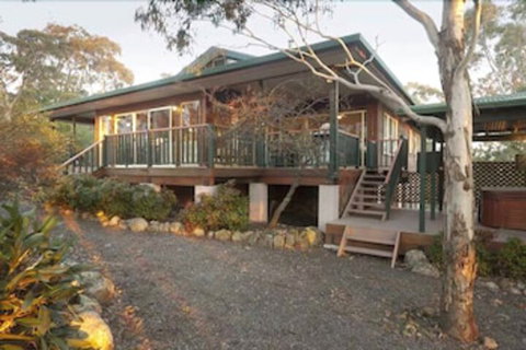 Eagleview Resort - Accommodation VIC 3