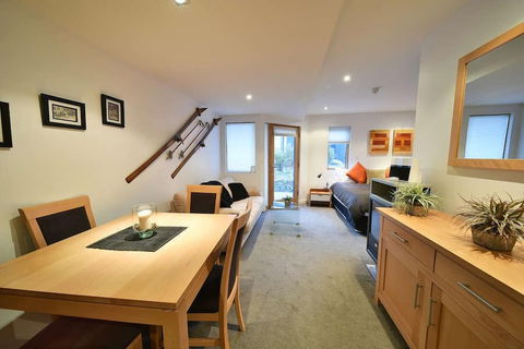 Powder 2a - Accommodation VIC 4