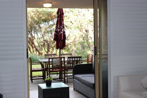 Oceanside - Accommodation VIC 5