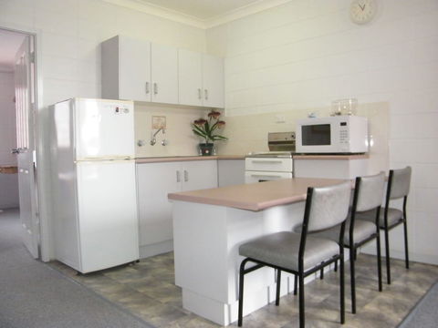 Forster Lodge 16 - Accommodation VIC 6