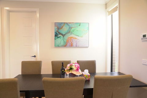 A Brand New House Near Boxhill - Accommodation VIC 6