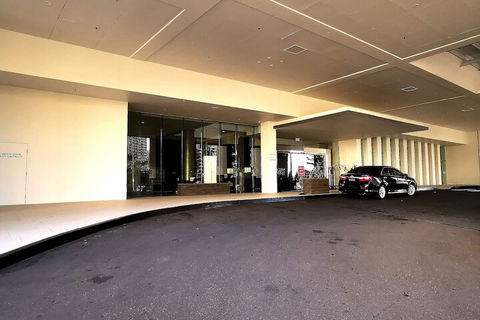L7 Surfers Paradise Apartment - Accommodation VIC 3