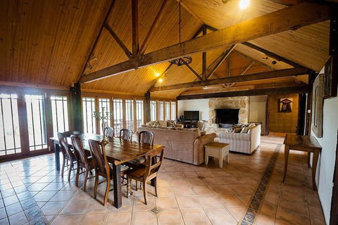 Peppers Creek Village - Accommodation VIC 6