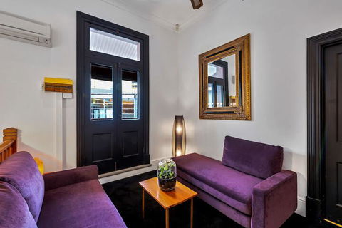 BANK192 - Accommodation VIC 2