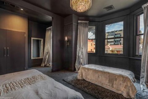 Celestial Suite - Accommodation VIC 6