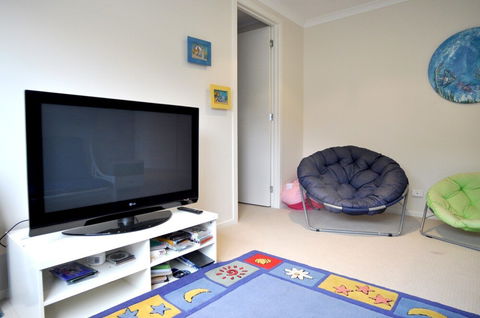 THE Haven Surf Side - Accommodation VIC 6
