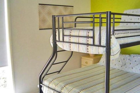 Making Waves - Accommodation VIC 2