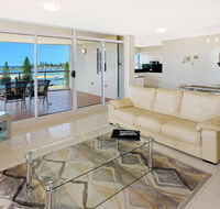 Sunrise Apartments Tuncurry - Accommodation VIC
