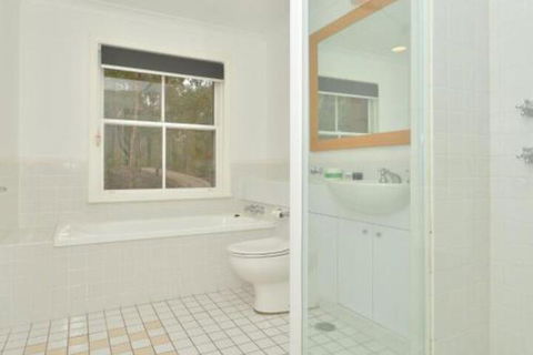 Villa 3br Tranquility Resort Condo Located Within Cypress Lakes Resort (nothing Is More Central) - Accommodation VIC 5