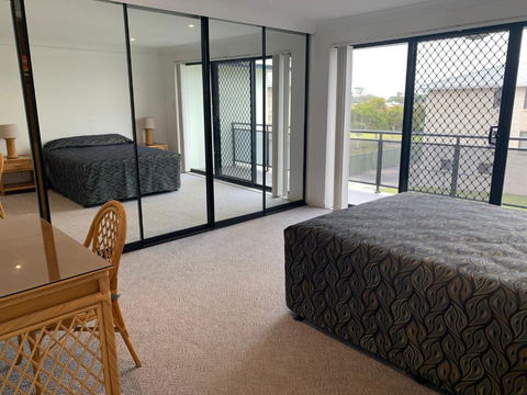 Hi Surf Unit 4 92 Head St. Forster - Accommodation VIC 4