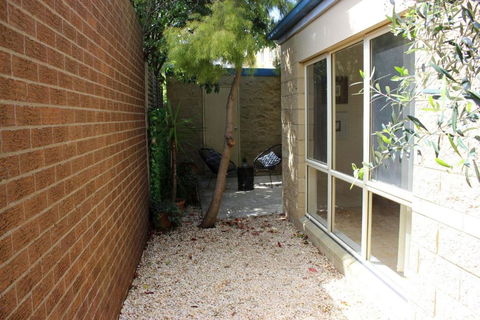 Annies Place - Accommodation VIC 4