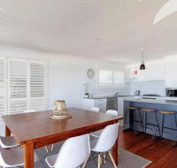 Seascape 1 at Blueys - Accommodation VIC