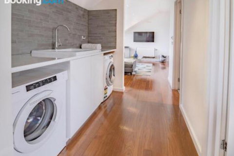 Bayview Loft - Accommodation VIC 6