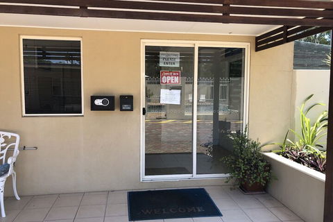 Hervey Bay Motel - Accommodation VIC 1
