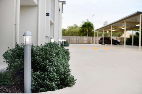 Oaks Middlemount Suites - Accommodation VIC 0