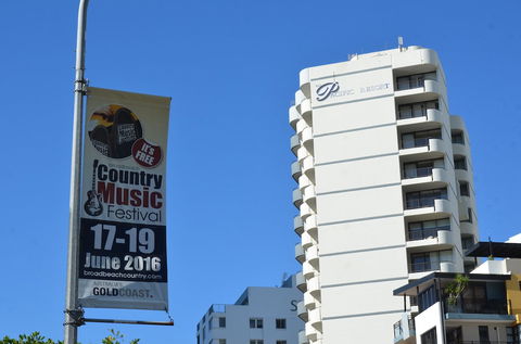 Pacific Resort Broadbeach - Accommodation VIC 2