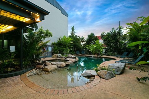 Cascade Gardens - Accommodation VIC 2
