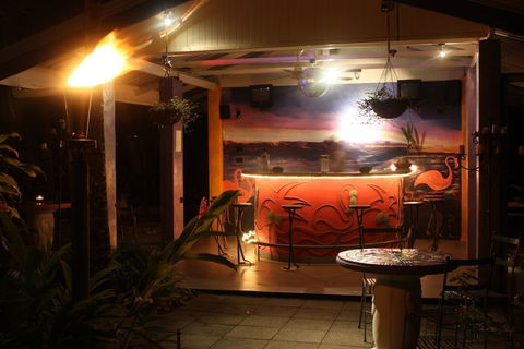Pink Flamingo Resort - Accommodation VIC 3