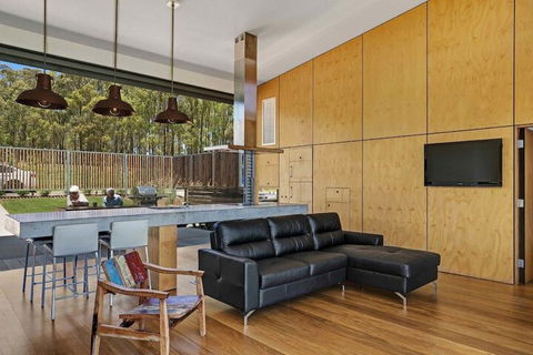 The Longhouse Suite 2 - Accommodation VIC 7