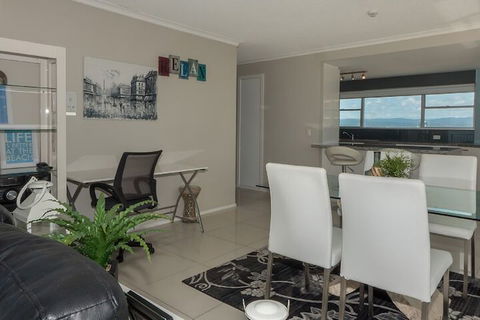 Pacific Plaza Apartments - Accommodation VIC 7