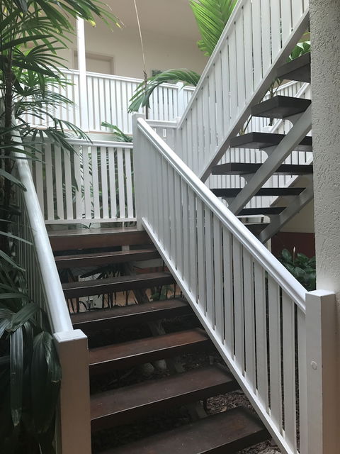 Palm Villas Resort - Accommodation VIC 3