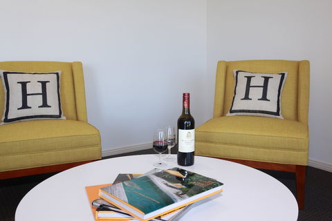 H Boutique Hotel - Accommodation VIC 2