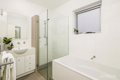 The Beach House At Grange - Accommodation VIC 3