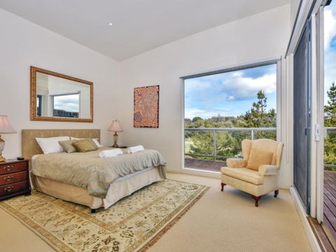 Golfers Paradise By The Beach - Accommodation VIC 3