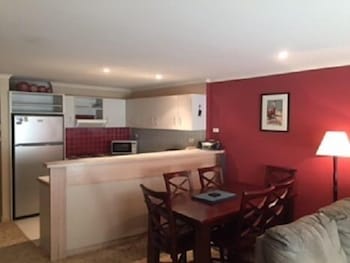 Whistler 3 - Accommodation VIC 1