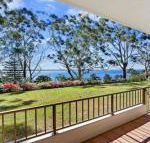 Kamillaroi Walk to restaurants cafes  beach - Accommodation VIC