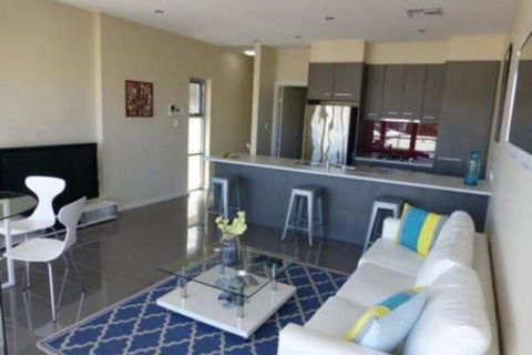 Tennyson View - Accommodation VIC 7