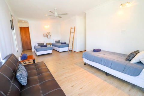 Ripples By The Sea - Accommodation VIC 1