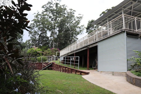 Mapleton Falls Farm House - Accommodation VIC 2