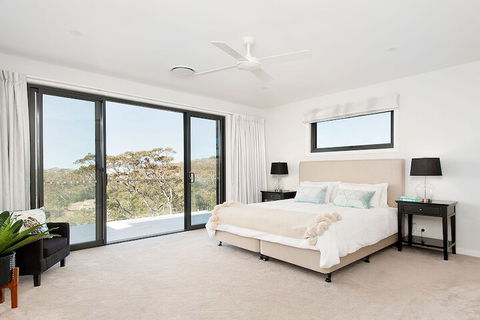 Hilltop Hideaway Breathtaking Views Moments To Beach! - Accommodation VIC 7