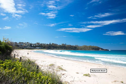 143 Mitchell Pde Magnificent Outlook - Accommodation VIC 2