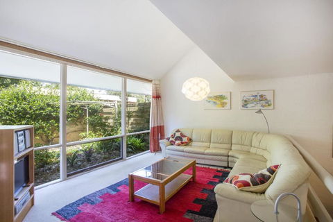 6 / 1 Riversdale Ave Mollymook Exclusive - Accommodation VIC 6