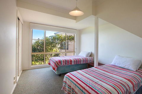 164 Mitchell Pde Spectacular Views - Accommodation VIC 3