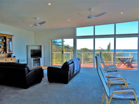 164 Mitchell Pde Spectacular Views - Accommodation VIC 5