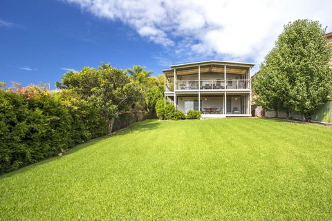 11 Riley St. Stylishly Modern - Accommodation VIC 5