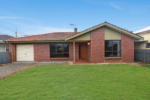 Don Carmella - Accommodation VIC 2