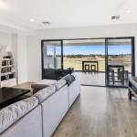 Tee Two On Troon 21 / 30 Troon Drive - Accommodation VIC 0