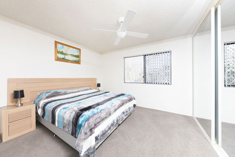 Breakers 3 - Accommodation VIC 3